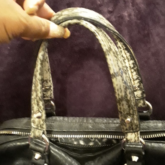 Purse - Picture 3 of 6